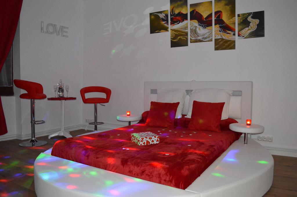 Auberge Les Glycines Cancon Pokój zdjęcie